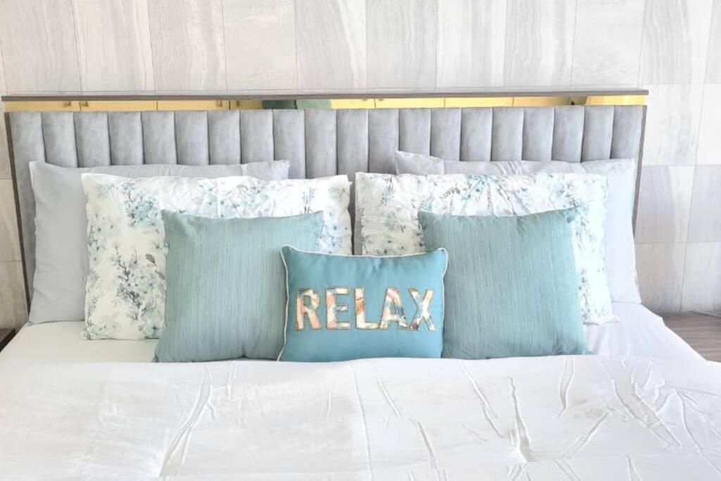 A Perfect Escape - Sea Facing Apartment Ras al-Khaimah Luaran gambar