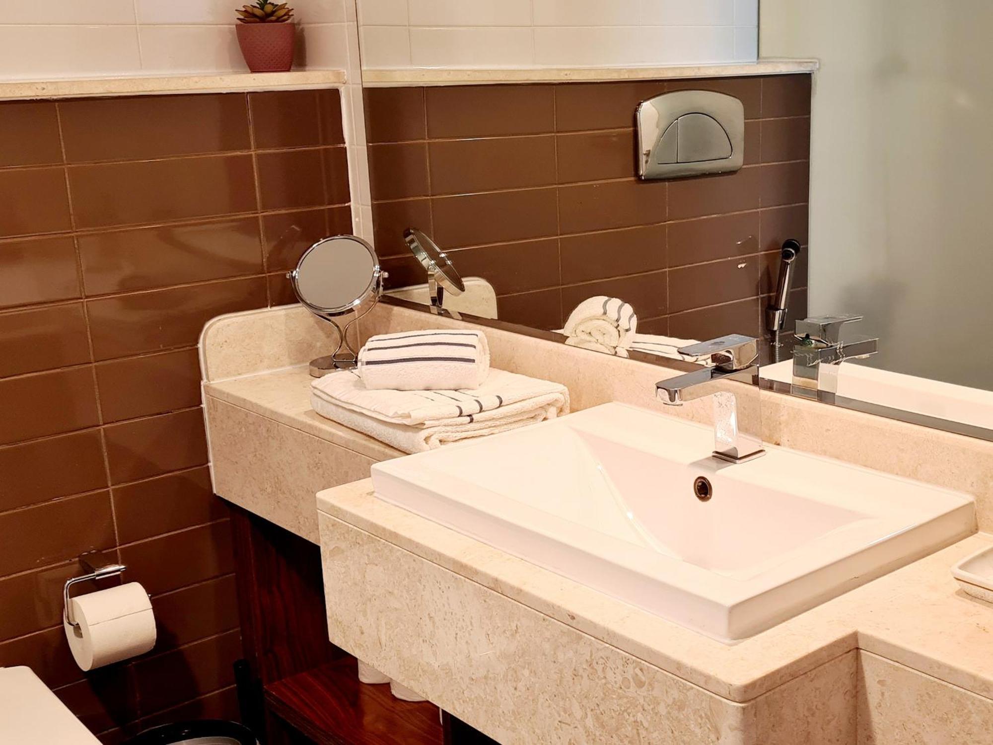 A Perfect Escape - Sea Facing Apartment Ras al-Khaimah Luaran gambar